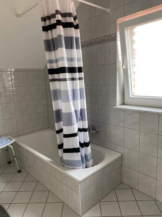 Apartment Mit Blick Auf Herkules Mit Parkplatz Kassel Exterior foto